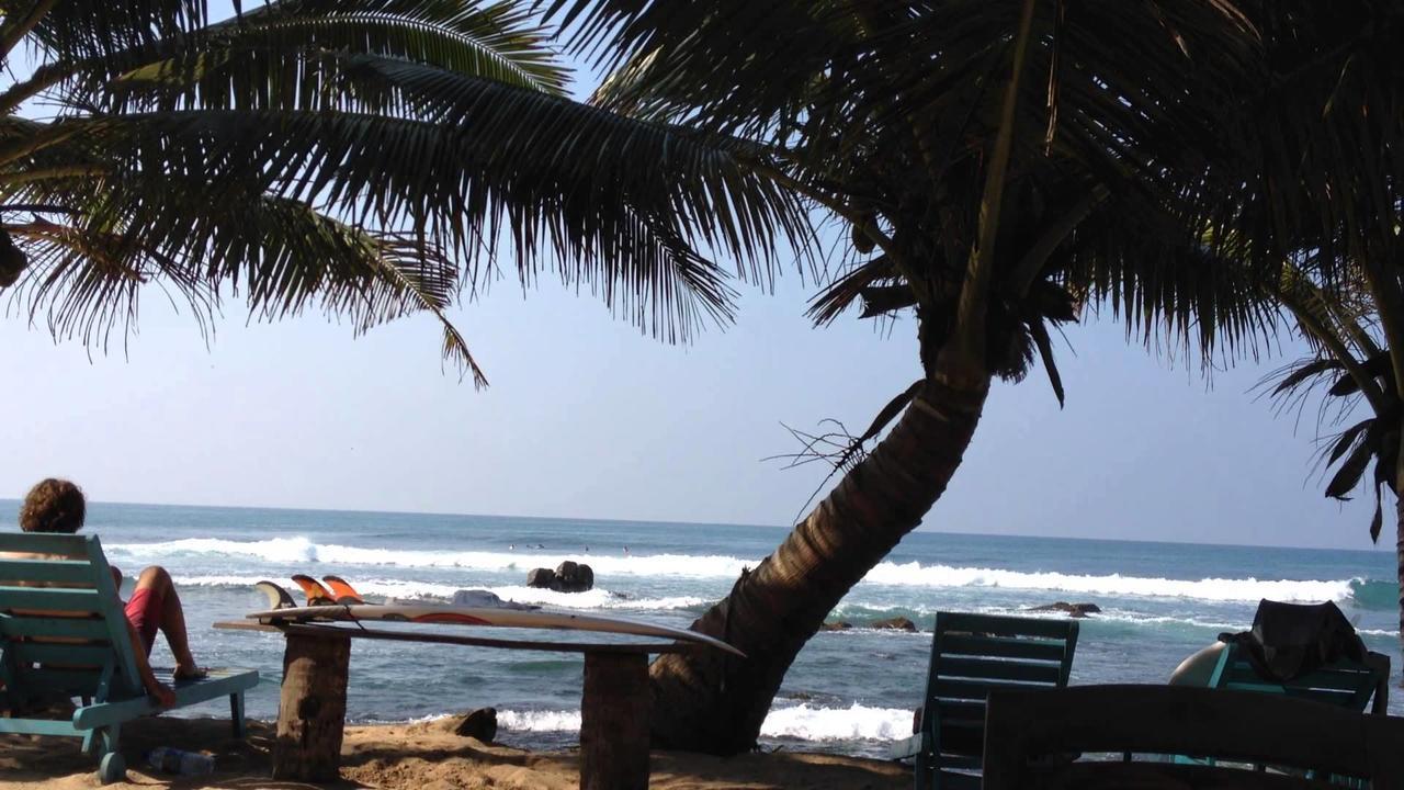 Ram'S Surfing Beach,Midigama Midigama East Exterior foto